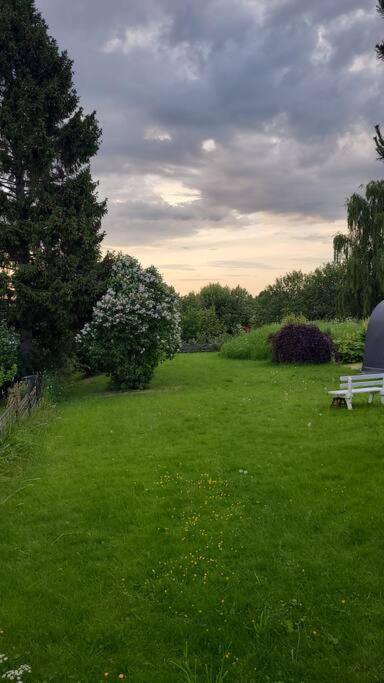 Fargerik Retro Enebolig,parkering Pa Stedet! *